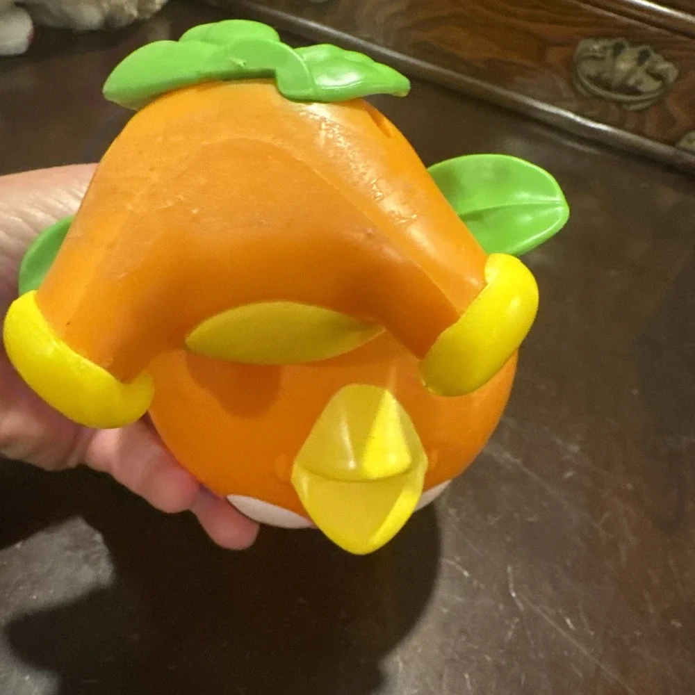RETIRED Disney World EPCOT 2020 Flower Garden Festival Orange Bird Sipper Cup